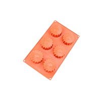 6 Cavity - Daisy Silicone Chocolate Mold - D-056